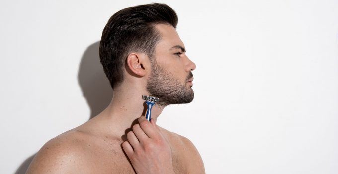 cómo recortar y dar forma al escote perfecto de la barba en 9 sencillos pasos